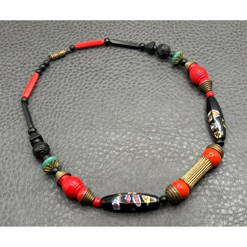 VINTAGE Venetian Red Black MURANO GLASS BEADS Art Deco Era Choker NECKLACE Boho